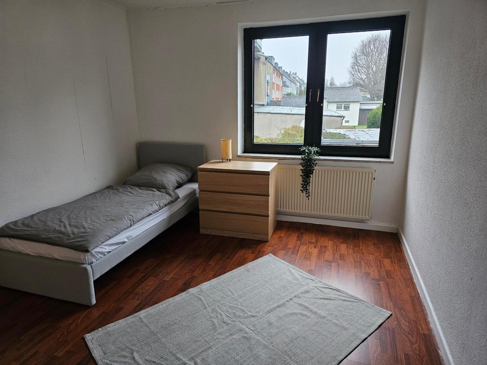 Monteurzimmer Karma Гелзенкирхен Екстериор снимка